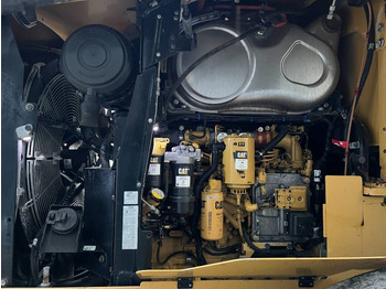 Chargeuse sur pneus Cat 930M: photos 2