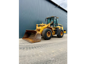 Chargeuse sur pneus CATERPILLAR 938G