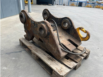 Attache rapide pour Engins de chantier Volvo S3 / 352F: photos 3