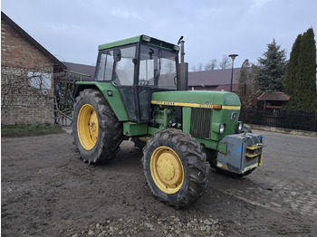 Tracteur agricole JOHN DEERE 3E Series