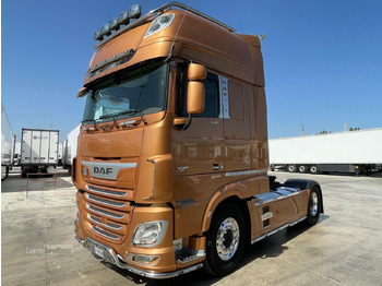 Tracteur routier DAF XF530: photos 2