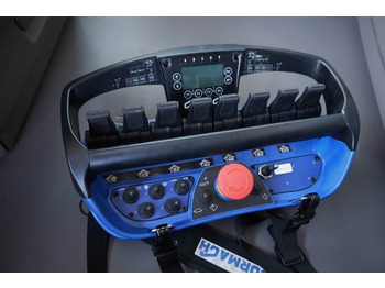 Grue tout-terrain Scania R540 B8X2 With Cormach 110tm Crane Scania 110000-E: photos 5