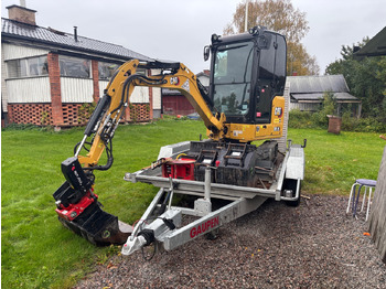 Pelle CATERPILLAR 301.8