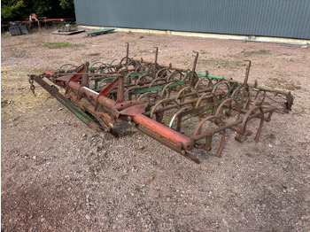 Outils du sol KVERNELAND