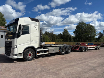 Camion ampliroll VOLVO FH 500