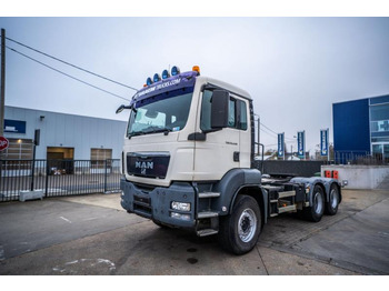 Tracteur routier MAN TGS 33.440