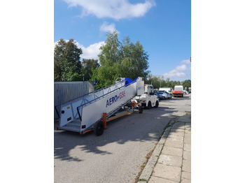 Escalier d'embarquement