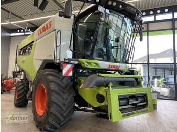 Moissonneuse-batteuse CLAAS Lexion 540