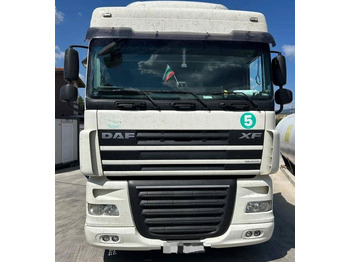 Tracteur routier DAF XF 105 410