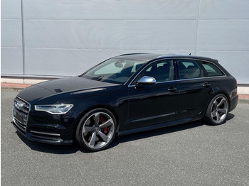 Voiture AUDI