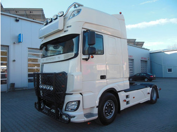 Tracteur routier DAF XF 106 480