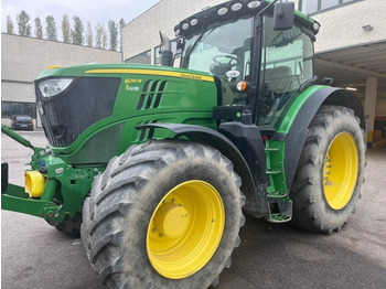 Tracteur agricole JOHN DEERE 6210R