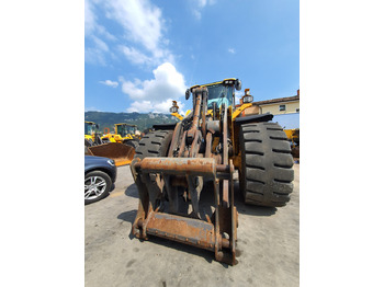 Chargeuse sur pneus VOLVO L180H: photos 2