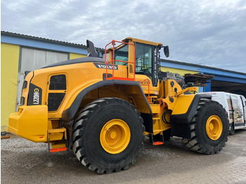 Chargeuse sur pneus VOLVO L220H