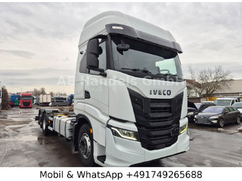 Camion porte-conteneur/ Caisse mobile IVECO S-WAY