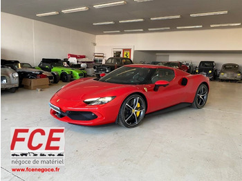 Voiture FERRARI