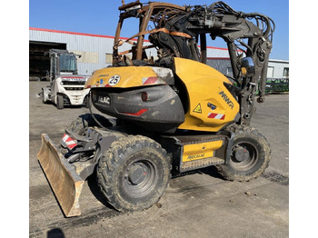 Pelle sur pneus Mecalac 7 MWR Origine Française endommagée: photos 4 Pelle sur pneus Mecalac 7 MWR Origine Française endommagée: photos 4