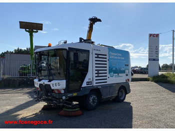 Balayeuse de voirie RAVO