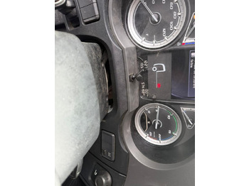 Tracteur routier DAF XF 480: photos 5