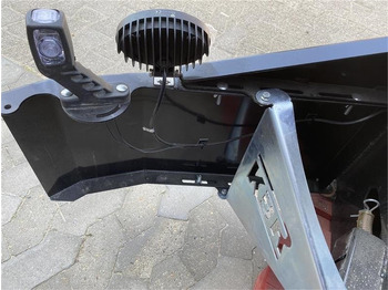 Contrepoids Case IH Frontvægtklods 1000 kg med side bumper: photos 4 Contrepoids Case IH Frontvægtklods 1000 kg med side bumper: photos 4