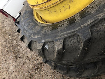 Pneu pour Machine agricole Michelin 650/65-42: photos 2