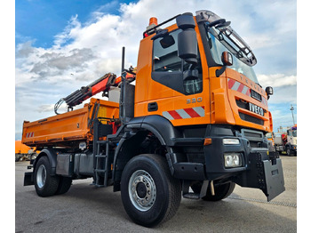 Camion benne IVECO Trakker