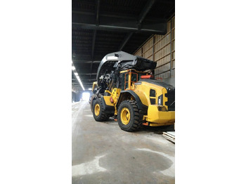 Chargeuse sur pneus VOLVO L180H