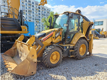 Tractopelle CATERPILLAR 428F2