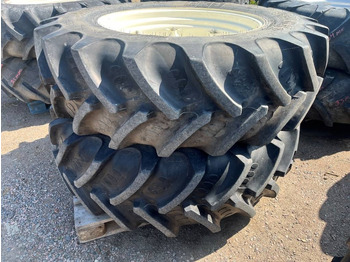 Pneu NEW HOLLAND
