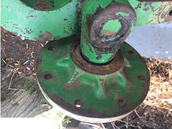 Moyeu pour Machine agricole John Deere 6910 - Piasta Koła: photos 3
