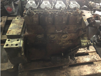 Moteur et pièces pour Machine agricole Silnik MWM 226-4 Fendt Renault pompa paliwa słupek czesci głowica: photos 4