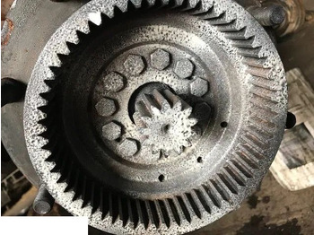 Fusée d'essieu VALTRA