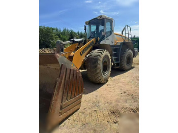 Chargeuse sur pneus LIEBHERR L 550