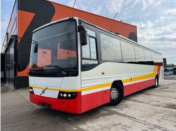 Bus interurbain Volvo B7R 8700 4x2 52 SEATS + 20 STANDING / AC / AUXILIARY HEATING / FOGMAKER: photos 3