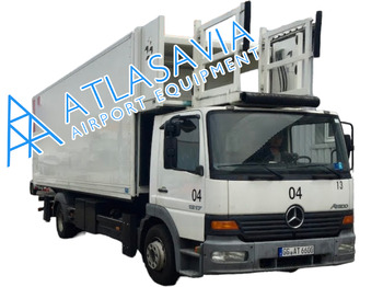 Camion de catering MERCEDES-BENZ