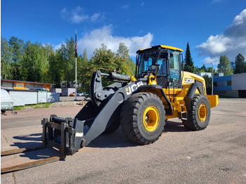 Chargeuse sur pneus JCB 457
