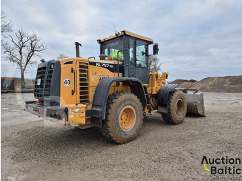 Chargeuse sur pneus Hyundai HL 757-9 A: photos 5 Chargeuse sur pneus Hyundai HL 757-9 A: photos 5