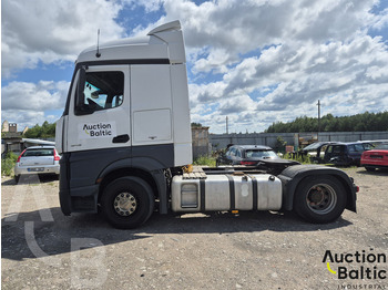 Tracteur routier Mercedes-Benz Actros 1843: photos 3