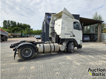Tracteur routier Volvo FH12: photos 4
