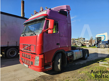 Tracteur routier VOLVO FH12