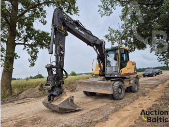 Pelle sur pneus VOLVO EW140C