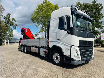 Camion plateau VOLVO FH 540