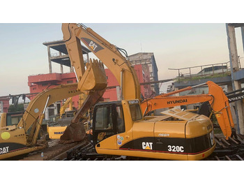 Excavatrice amphibie CATERPILLAR 320C: photos 4 Excavatrice amphibie CATERPILLAR 320C: photos 4