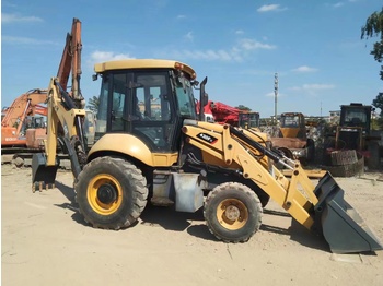 Tractopelle CATERPILLAR 420F
