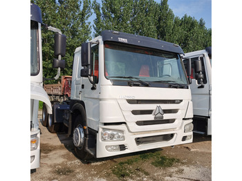 Tracteur routier HOWO 6x4 371hp tractor
