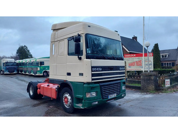 Tracteur routier DAF XF 95.430 4x2 EURO 2 Manual Gearbox: photos 2