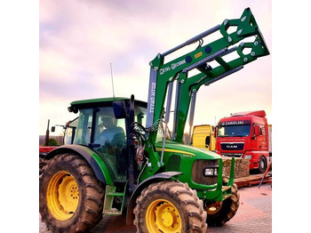Chargeur frontal pour tracteur METAL-TECHNIK
