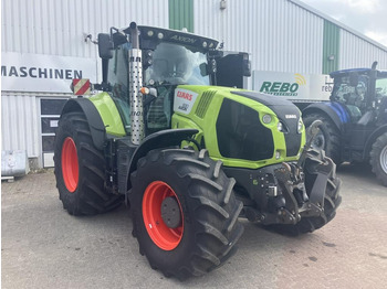 Tracteur agricole CLAAS Axion 830