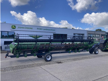 Moissonneuse-batteuse JOHN DEERE