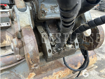 Pelle sur chenille Liebherr R926 COMPACT: photos 5
